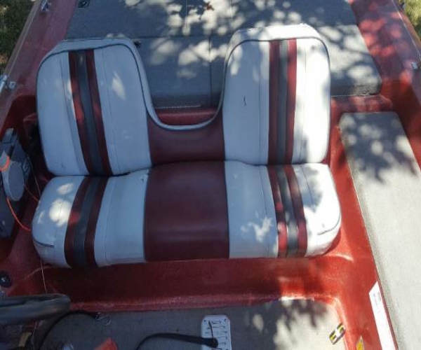 Used Quest Boats For Sale by owner | 1988 17 foot Quest bass boat
